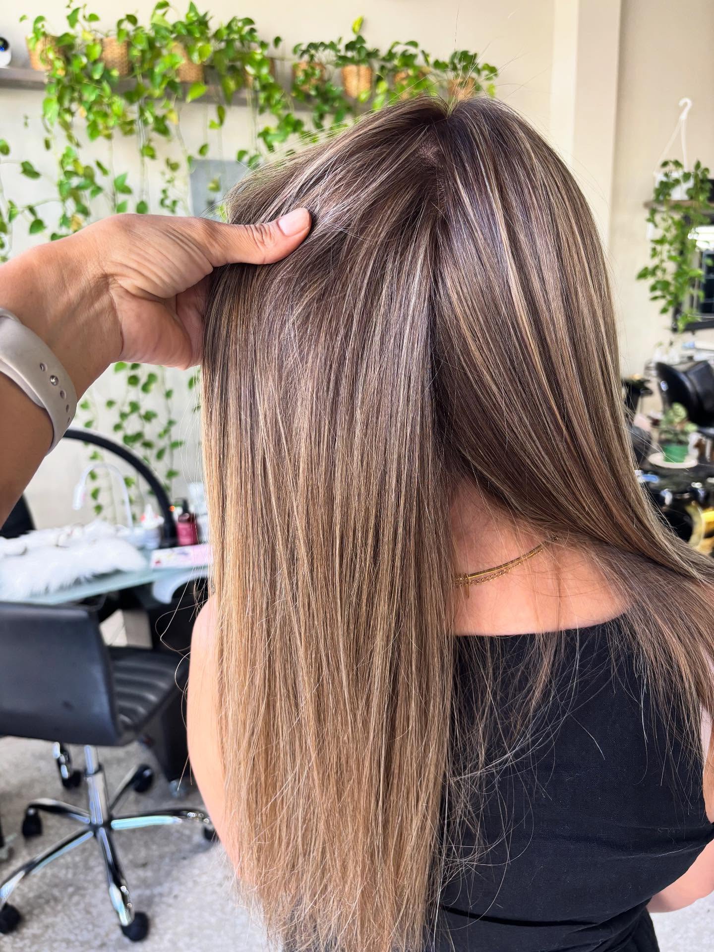 Straight highlighted hair
