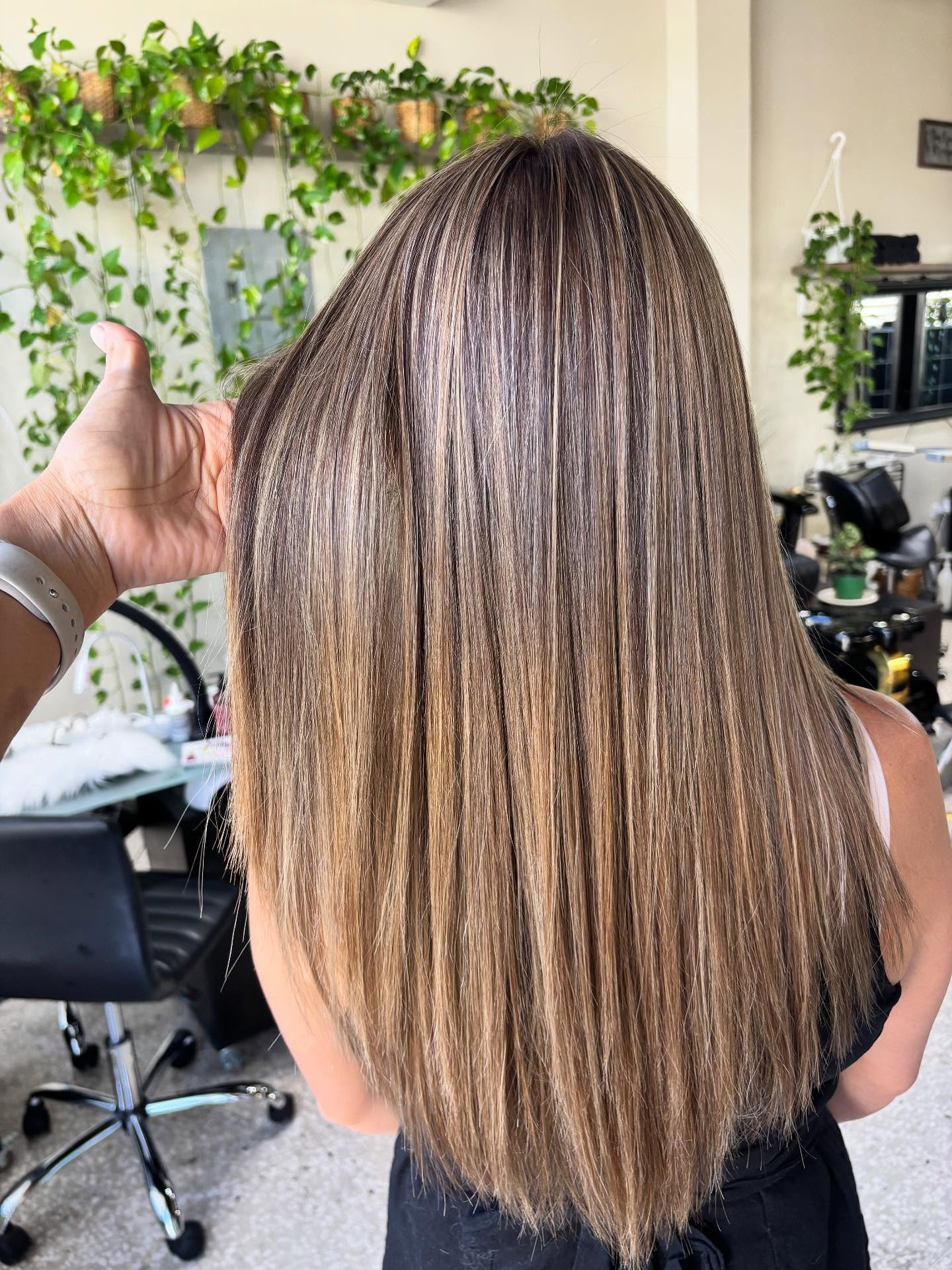 Straight highlighted long hair